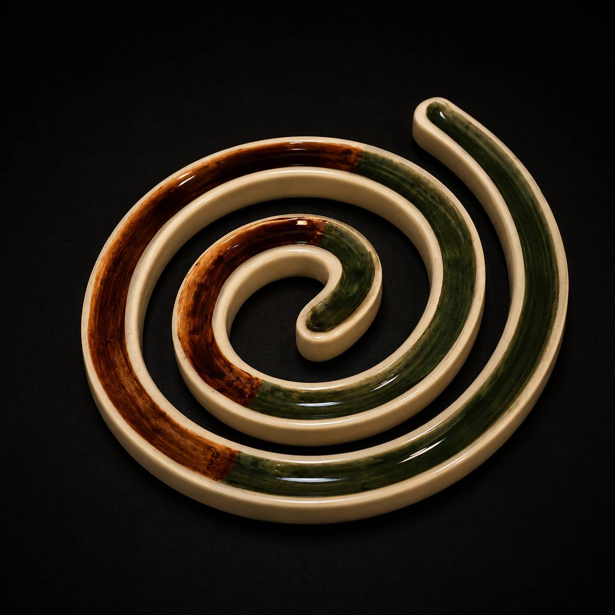 Handmade Silsila سلسلة Plate